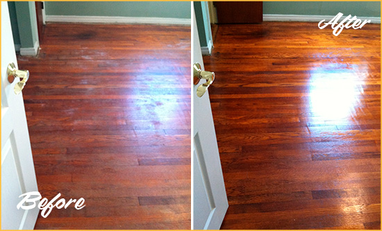 Before and After Picture of a Jupiter Wood Sand Free Refinishing Service on a Dull Floor to Remove Stains