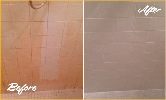 Before and After Picture of a Palm Springs Porcelaine Shower Cleaned to Remove Soap Scum