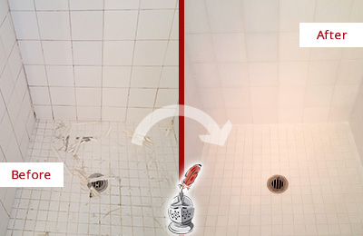 Sir Grout Caulks this Juno Beach Bathroom Re-Caulked To Repair Damaged Caulking Before and After Picture of a Juno Beach Bathroom Re-Caulked To Repair Damaged Caulking